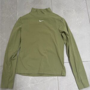 Nike Women's Long Sleeve Top in Olive